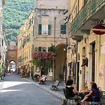 Gallesio - Flg213 By Interhome Finale Ligure