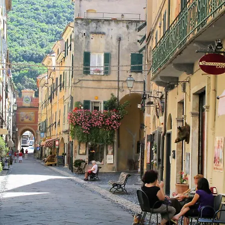Gallesio - Flg213 By Interhome Finale Ligure
